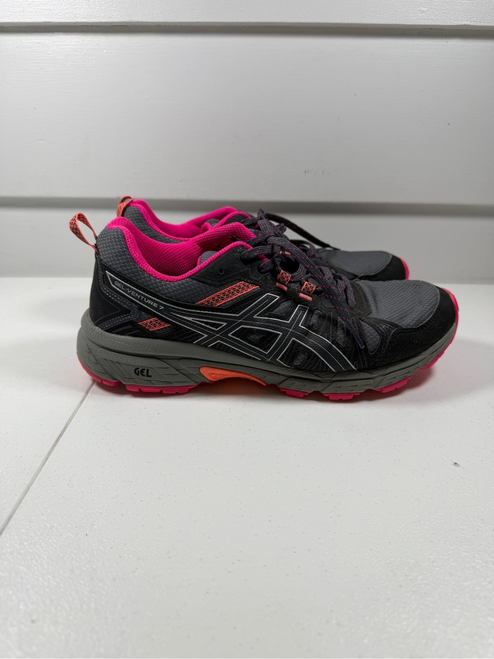 ASICS Women's Gel-Venture Trail Running Shoe - Dark Gray/Pink size 9.5